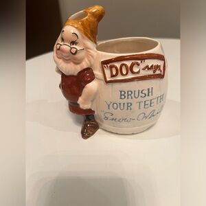 Ceramic Toothbrush Holder with Dwarf Design
